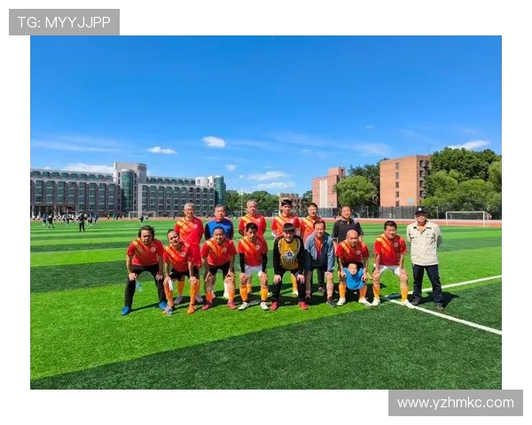 足球明星齐聚一堂精彩瞬间尽在此处尽享足球盛宴的视觉盛宴