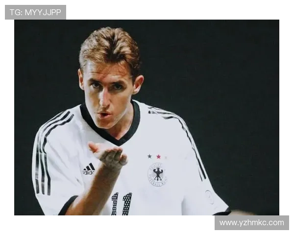 黑人足球明星1号的传奇之路与辉煌成就揭秘